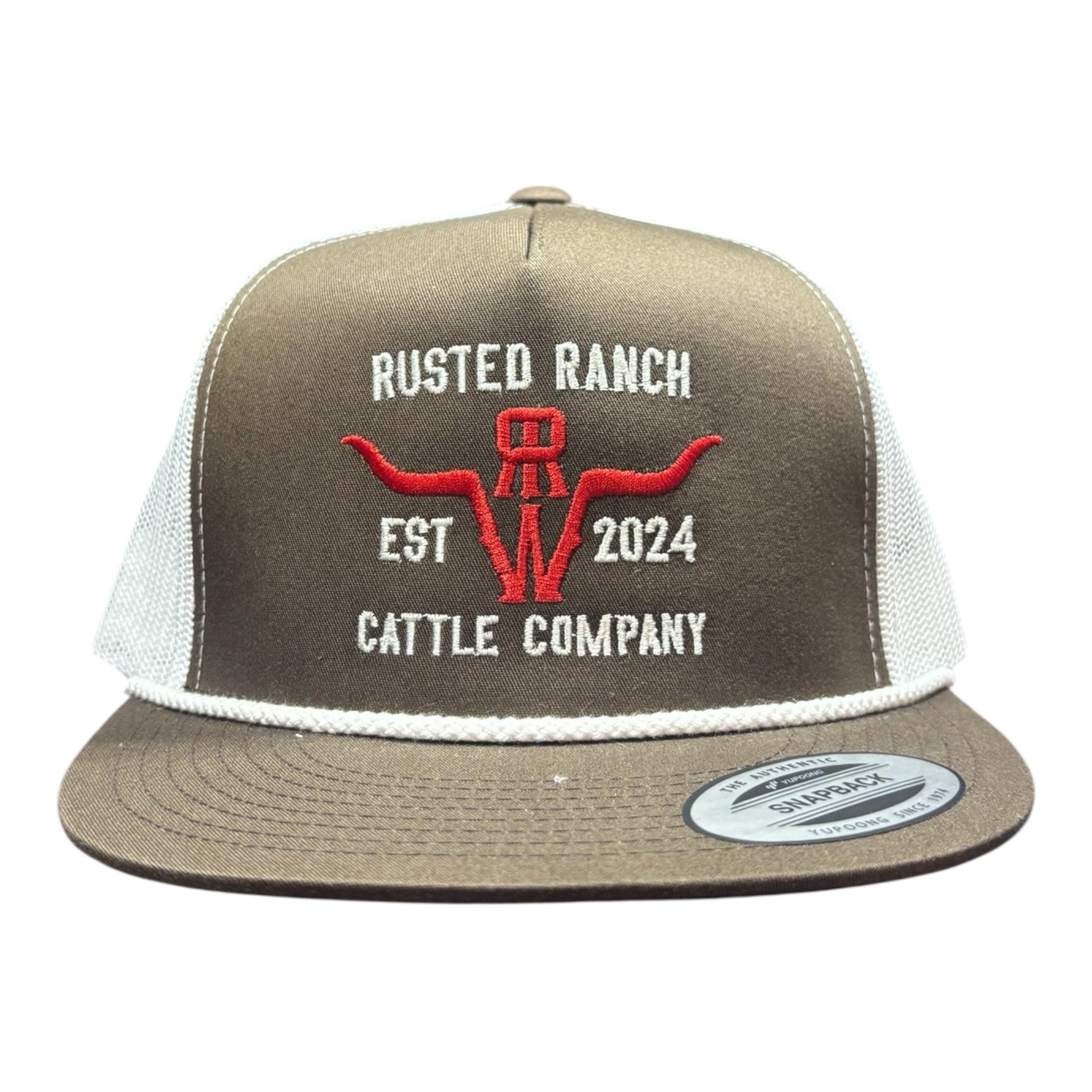 Homestead Cattle Co Flat - Brown/White (Red/White)