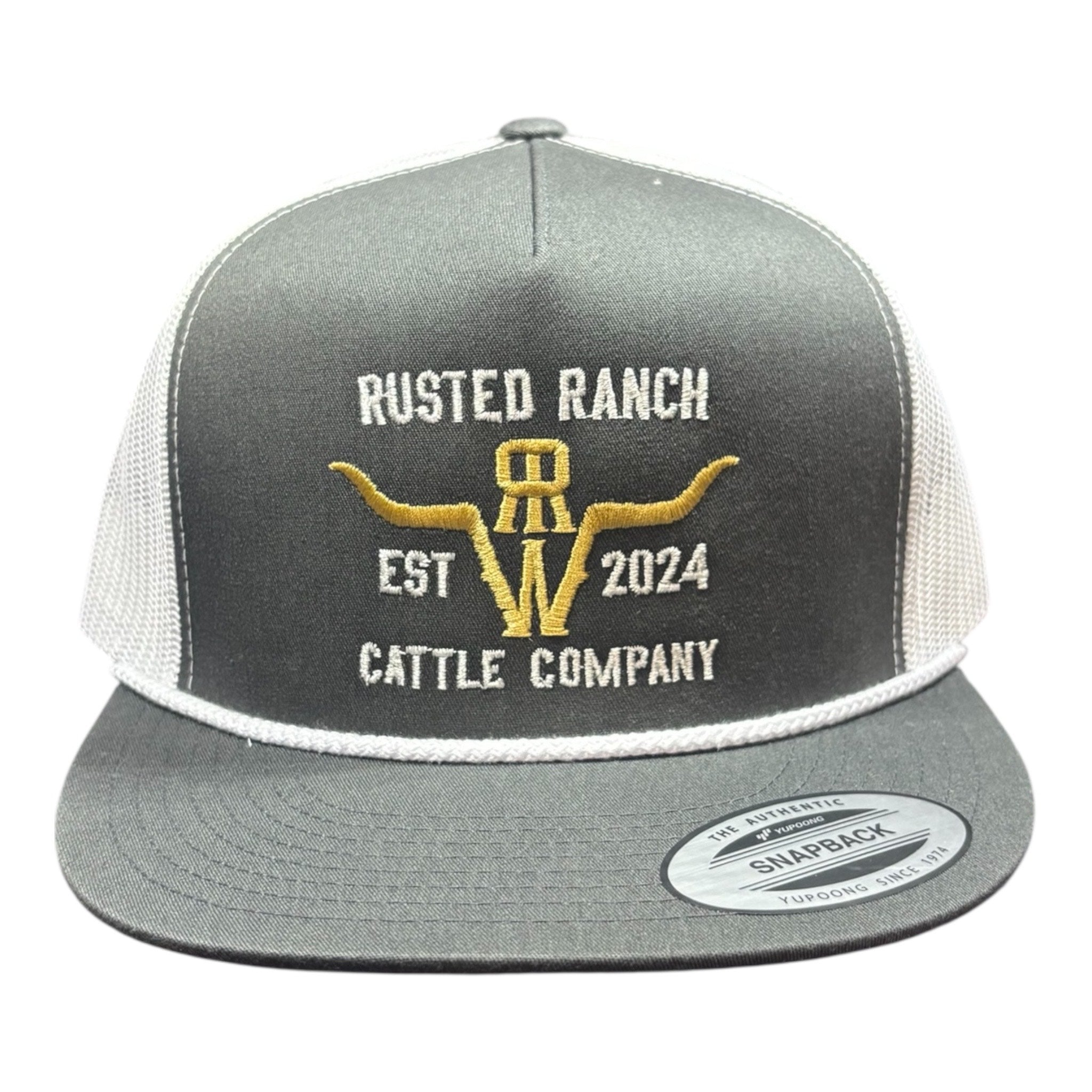 Homestead Cattle Co Flat - Charcoal/White (Gold/White)